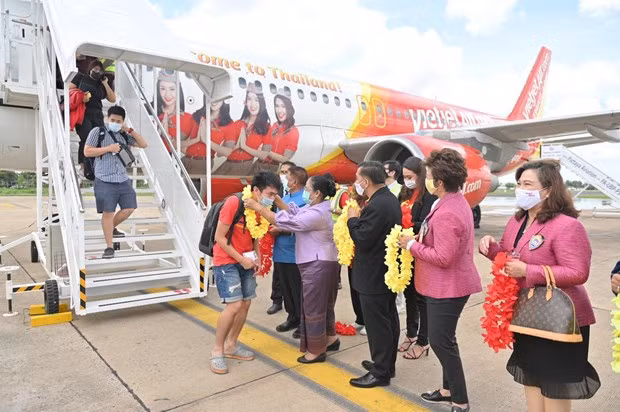 Vietjet inaugura la ruta Bangkok-Ubon Ratchathani ảnh 1 Vietjet inaugura la ruta Bangkok-Ubon Ratchathani ảnh 1