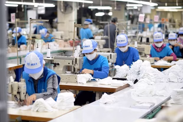 Vietnam exporta casi mil millones de mascarillas sanitarias ảnh 1