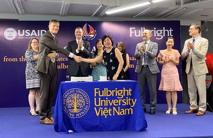 Estados Unidos financia fondo millonario para la Universidad Fulbright en Vietnam ảnh 1
