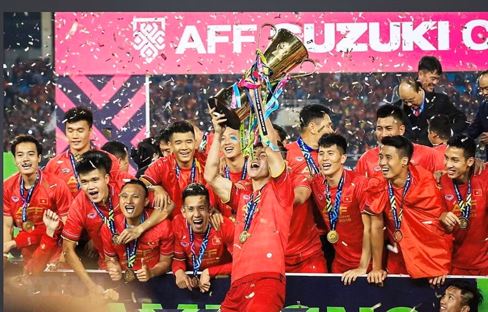 Selección de fútbol sub -19 de Vietnam prepara entrenamientos para campeonatos regionales ảnh 1 Selección de fútbol sub -19 de Vietnam prepara entrenamientos para campeonatos regionales ảnh 1