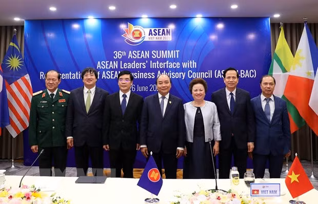 ASEAN 2020: Premier camboyano destaca necesidad de impulsar comercio regional ảnh 1