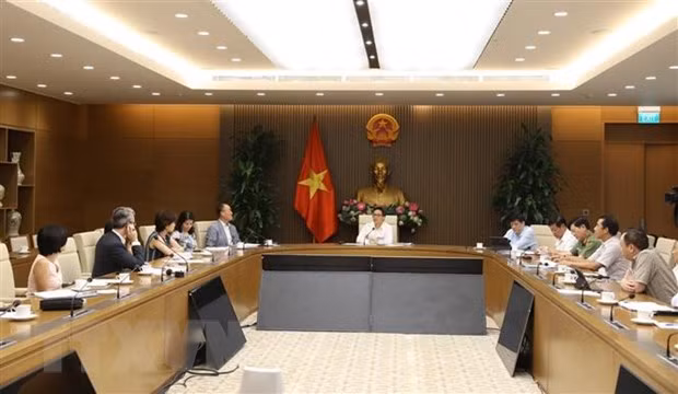 Vietnam invitado a participar en producción de vacuna contra coronavirus ảnh 1 Vietnam invitado a participar en producción de vacuna contra coronavirus ảnh 1