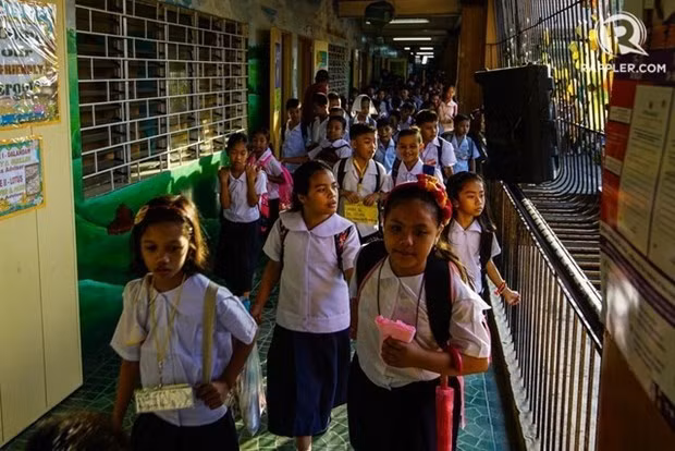 Filipinas no reabrirá escuelas hasta tener vacuna del virus SARS-CoV-2 ảnh 1 Filipinas no reabrirá escuelas hasta tener vacuna del virus SARS-CoV-2 ảnh 1