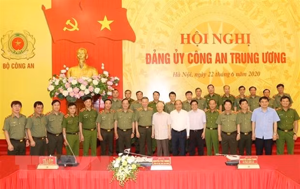 Exhortan a mayores esfuerzos para cumplimiento de misiones políticas de la policía vietnamita ảnh 1 Exhortan a mayores esfuerzos para cumplimiento de misiones políticas de la policía vietnamita ảnh 1
