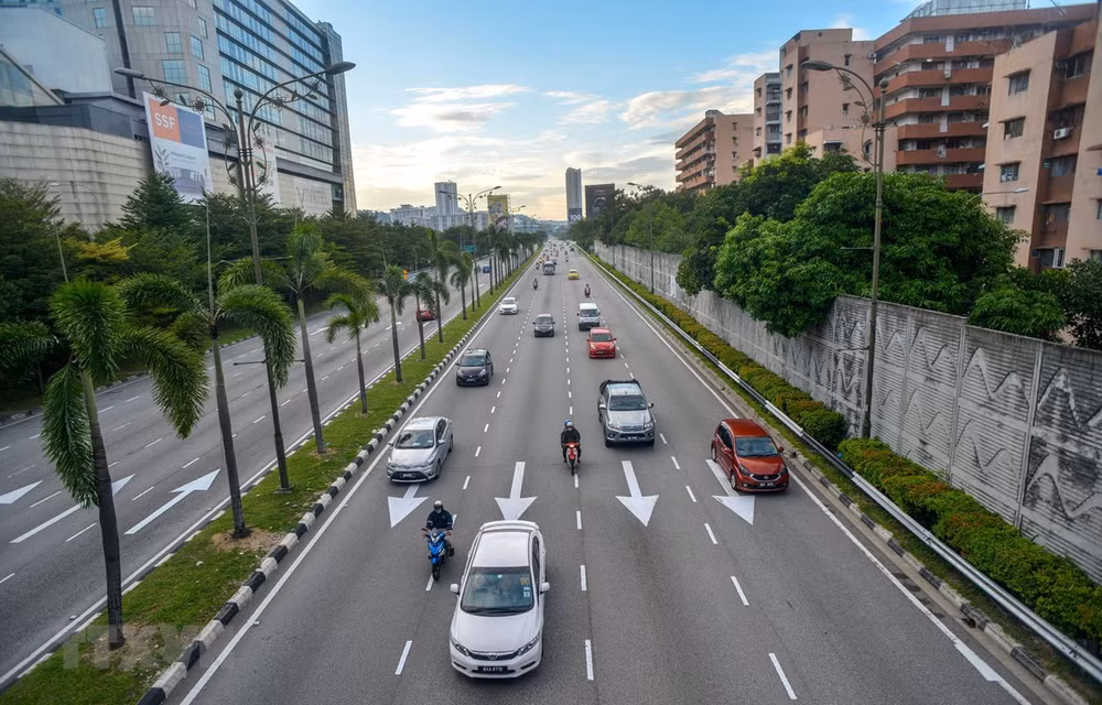 Malasia registra primer déficit comercial después de 22 años ảnh 1