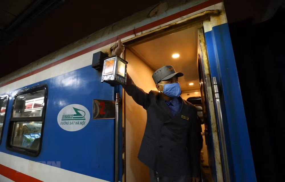 Reanudarán ruta de ferrocarril de Hanoi con la provincia turística de Lao Cai ảnh 1 Reanudarán ruta de ferrocarril de Hanoi con la provincia turística de Lao Cai ảnh 1