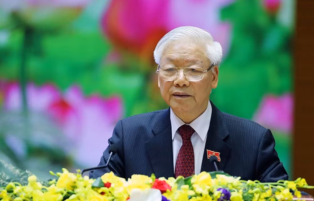 Máximo dirigente de Vietnam llama a establecer un comité partidista ejemplar y fuerte en el Ejército ảnh 1