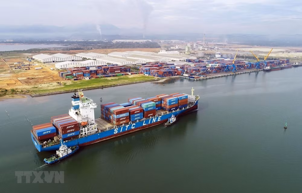 Vietnam alcanza superávit multimillonario en nueve meses de 2020 ảnh 1