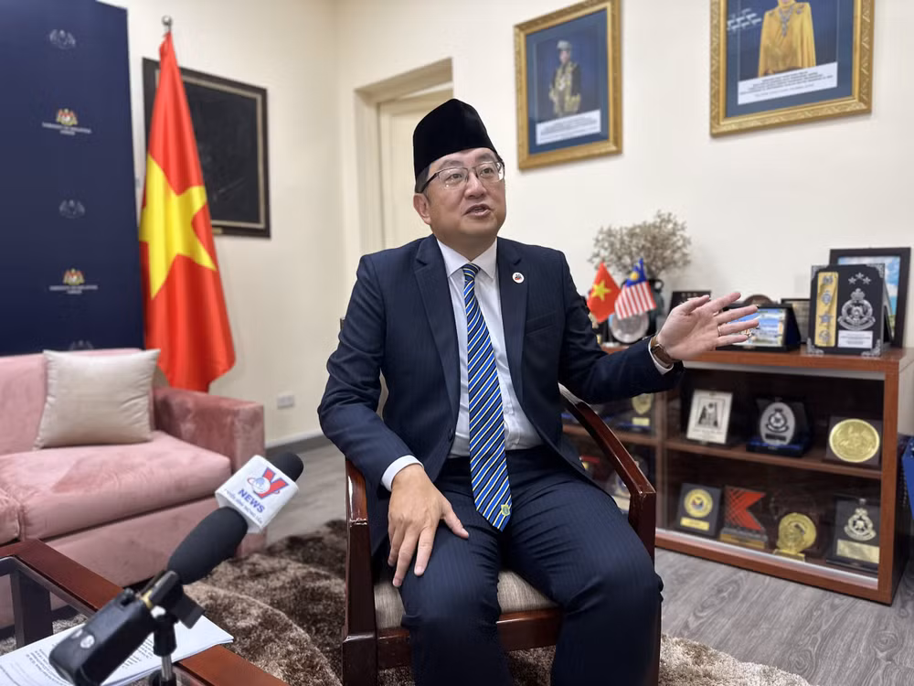 Embajador malasio: Existe un gran potencial para la cooperación Vietnam-Malasia ảnh 2