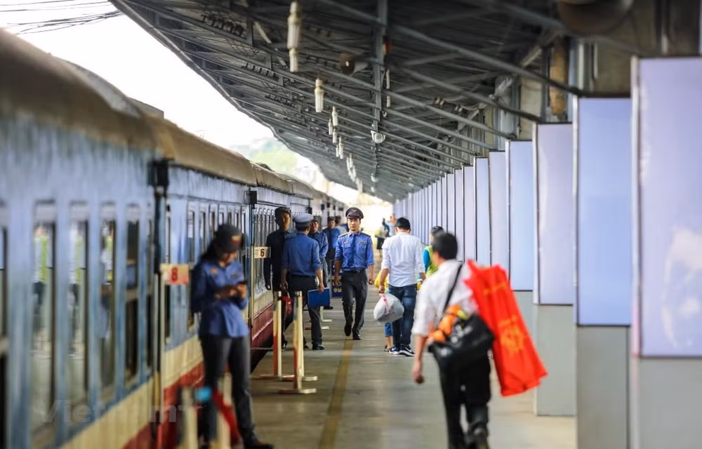 Ingreso del sector ferroviario en Vietnam aumenta más de 17 por ciento ảnh 1 Ingreso del sector ferroviario en Vietnam aumenta más de 17 por ciento ảnh 1