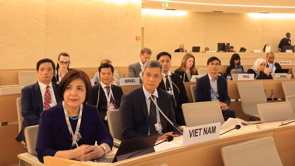 Participa Vietnam en sesiones sobre derechos humanos y cambio climático en Ginebra ảnh 1 Participa Vietnam en sesiones sobre derechos humanos y cambio climático en Ginebra ảnh 1