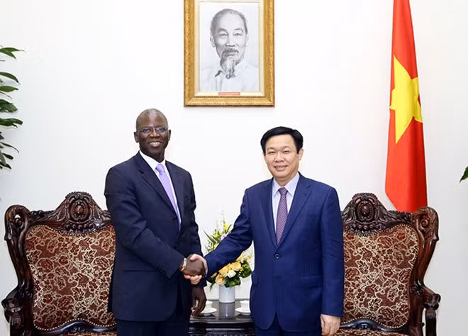 Vietnam consulta a Banco Mundial sobre políticas de desarrollo económico ảnh 1