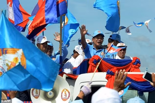 Camboya: Premier participa en campaña electoral de comicios municipales ảnh 1
