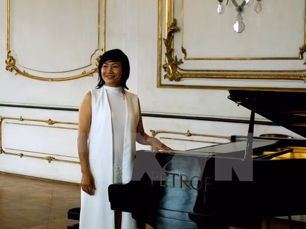  Exitosa presentación de obras de ópera en vietnamita en República Checa ảnh 1