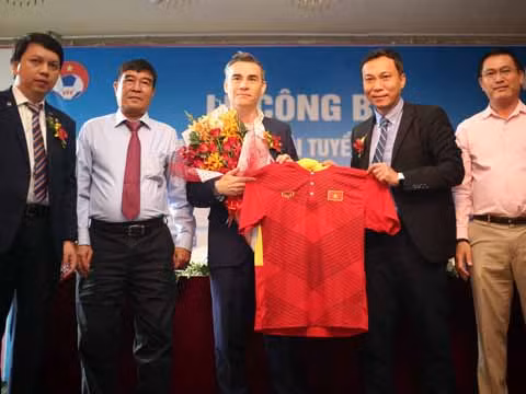 Miguel Rodrigo confía en llevar a Vietnam a top cuatro de fútbol sala de Asia ảnh 1 Miguel Rodrigo confía en llevar a Vietnam a top cuatro de fútbol sala de Asia ảnh 1