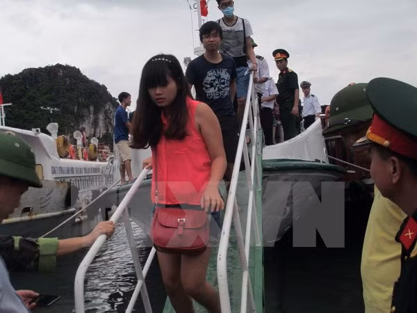 Isla vietnamita de Cai Chien atrae a turistas por sus playas vírgenes ảnh 1