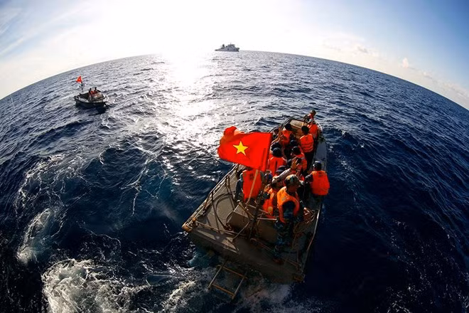 Elevan conciencia de estudiantes vietnamitas sobre soberanía marítima nacional ảnh 1