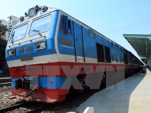 Inauguran ferrocarril de carga entre Vietnam y Suroeste de China ảnh 1
