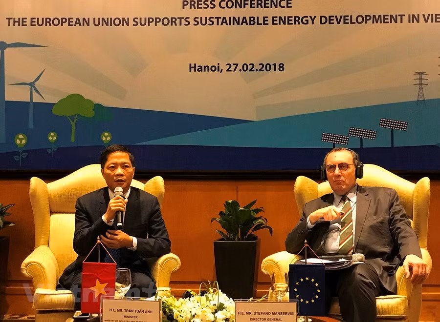 UE dedica 108 millones de euros a suministro eléctrico en zonas rurales de Vietnam ảnh 1