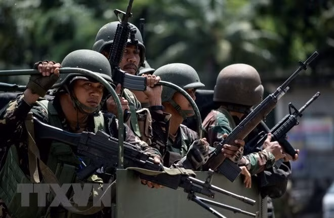 Filipinas advierte sobre regreso de hombres armados a Marawi ảnh 1