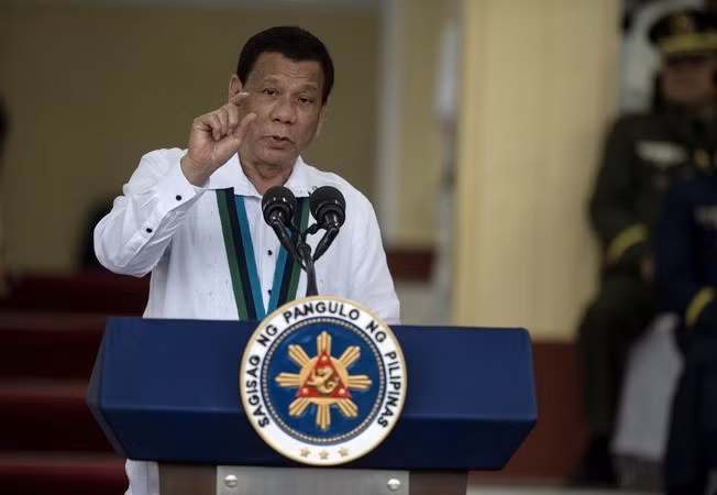 Funcionarios filipinos visitan Kuwait en medio de prohibición laboral ảnh 1