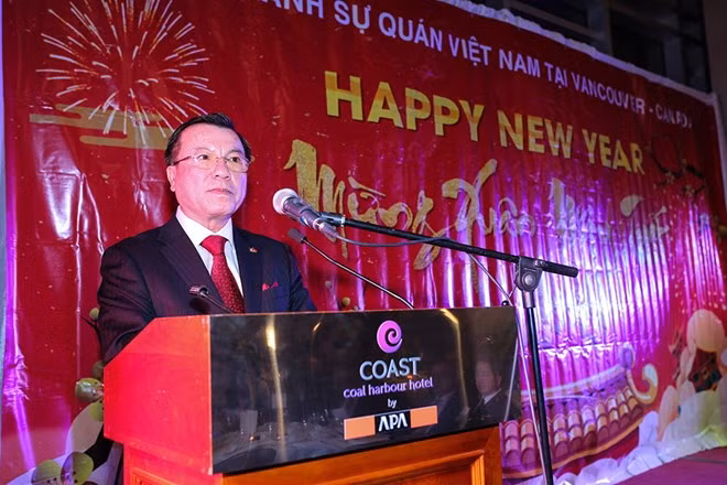 Vietnamitas en oeste de Canadá celebran el Tet ảnh 1