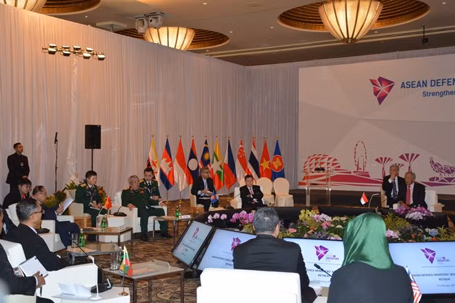 Vietnam por ampliar cooperación en defensa con varios países ảnh 1 Vietnam por ampliar cooperación en defensa con varios países ảnh 1