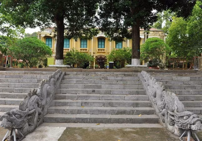 Hallan nuevos vestigios de arquitectura en ciudadela imperial Thang Long ảnh 1