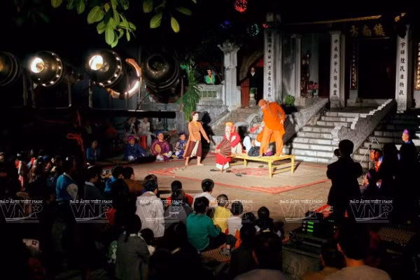 Esfuerzos en Vietnam para mantener vivas artes tradicionales ảnh 1 Esfuerzos en Vietnam para mantener vivas artes tradicionales ảnh 1