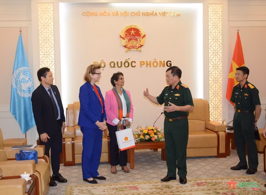 Robustecen Vietnam y ONU cooperación en superación de secuelas de bombas y minas ảnh 2