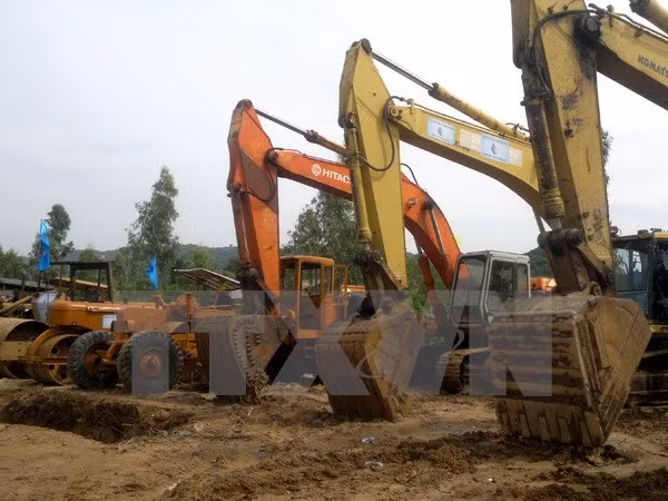 Gran inversión en construcción infraestructural en provincias centrales de Vietnam ảnh 1 Gran inversión en construcción infraestructural en provincias centrales de Vietnam ảnh 1