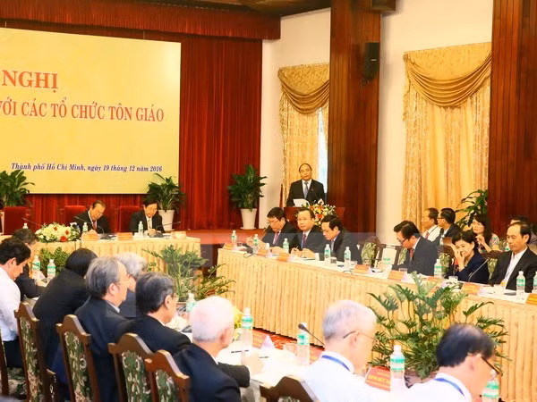 Premier de Vietnam dialoga con dignatarios religiosos ảnh 1
