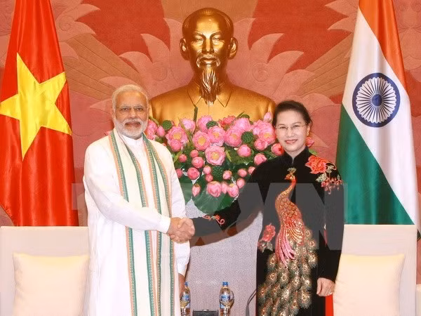 Impulsan Vietnam e India cooperación en tecnología informática ảnh 1