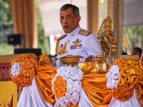 Tailandia: Príncipe heredero acepta el trono ảnh 1