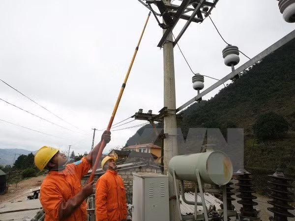 Conectan a provincia altiplánica de Vietnam a la red energética nacional ảnh 1 Conectan a provincia altiplánica de Vietnam a la red energética nacional ảnh 1