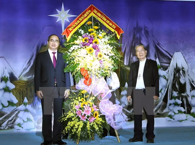 Líder del FPV felicita a comunidad católica con motivo de Navidad ảnh 1
