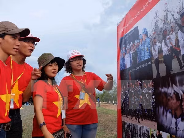 Exhiben muestras de soberanía vietnamita sobre Hoang Sa y Truong Sa ảnh 1