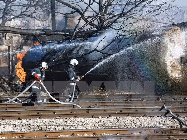 Premier vietnamita extiende condolencias a Bulgaria por explosión de tren ảnh 1