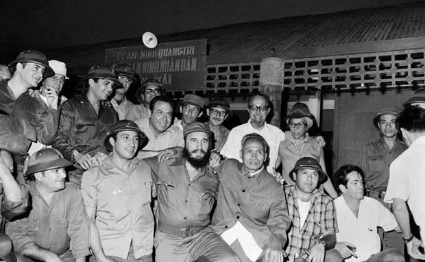 Visita de Fidel Castro a Vietnam, una aspiración cumplida ảnh 1