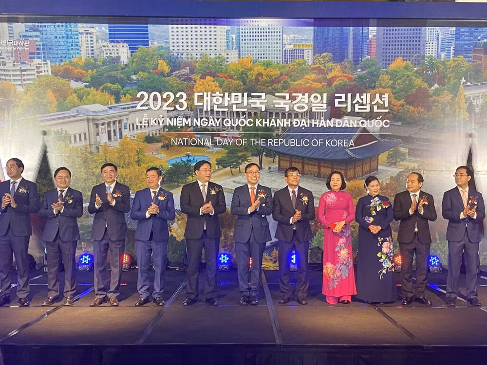 Consolidan asociación estratégica integral Vietnam-Corea del Sur ảnh 1