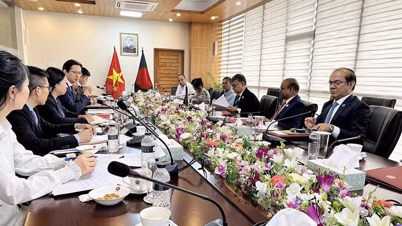 Fortalecen relaciones de amistad y cooperación Vietnam - Bangladesh ảnh 3