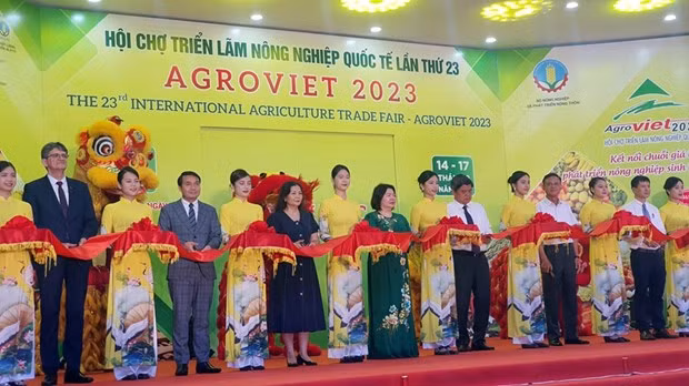 Inauguran la Feria Agrícola Internacional AgroViet 2023 ảnh 1