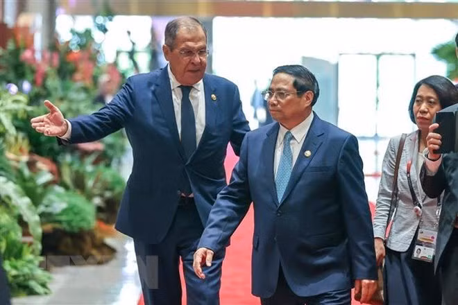 Premier vietnamita dialoga con canciller ruso ảnh 1