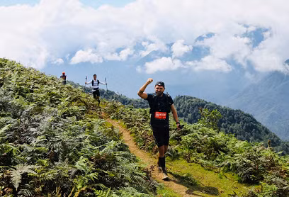 Nutrida participación en el Maratón de Montaña de Vietnam ảnh 1