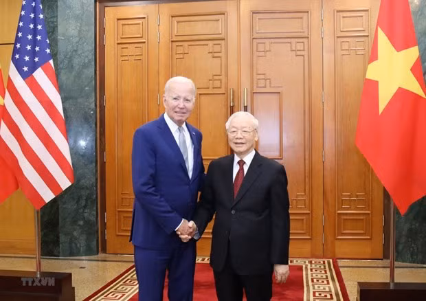 Embajador Marc E.Knapper: Estados Unidos y Vietnam cooperan por la prosperidad ảnh 2