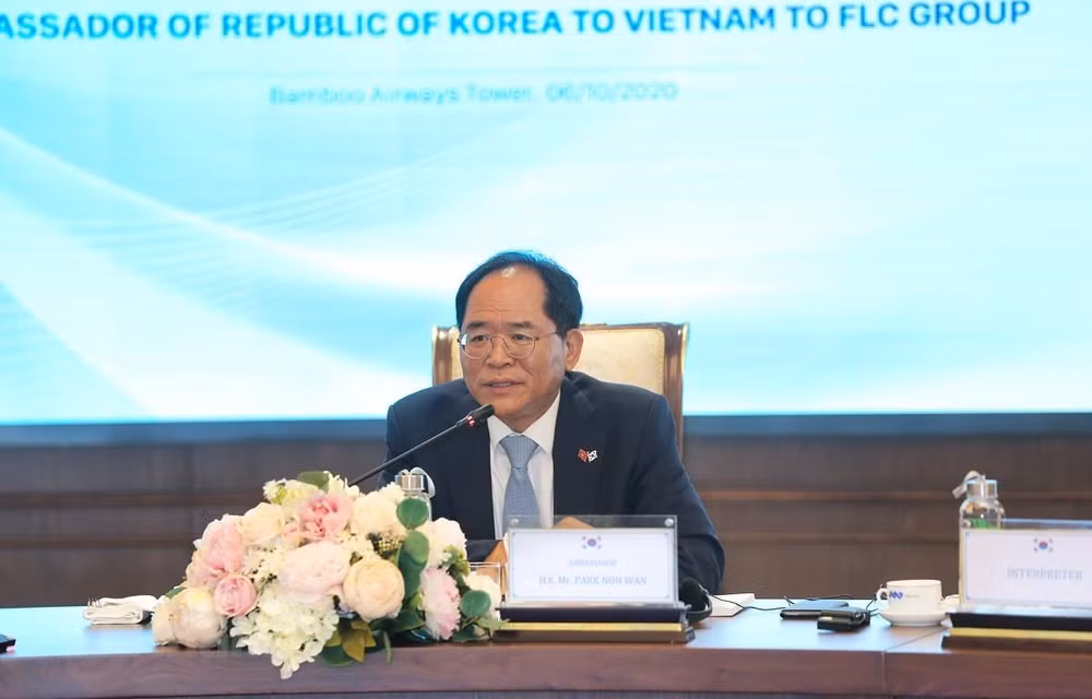 Fomentan nexos de cooperación entre grupo vietnamita FLC y socios surcoreanos ảnh 1