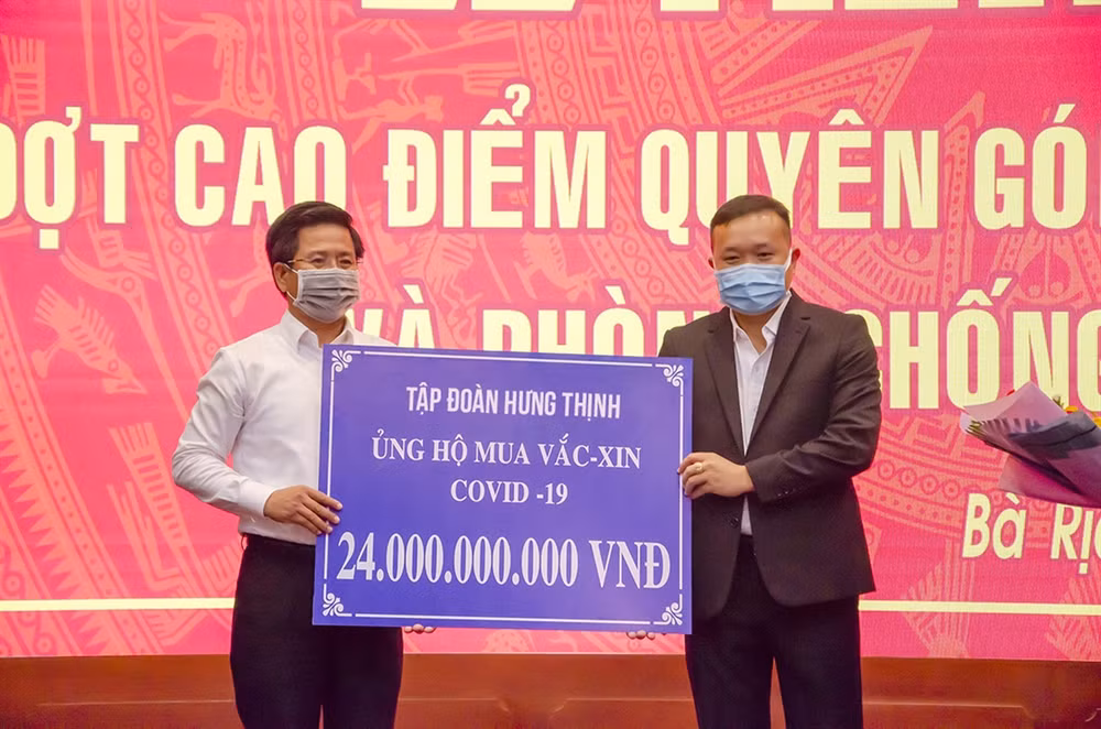 Empresas ayudan a Ciudad Ho Chi Minh a repeler la pandemia ảnh 2
