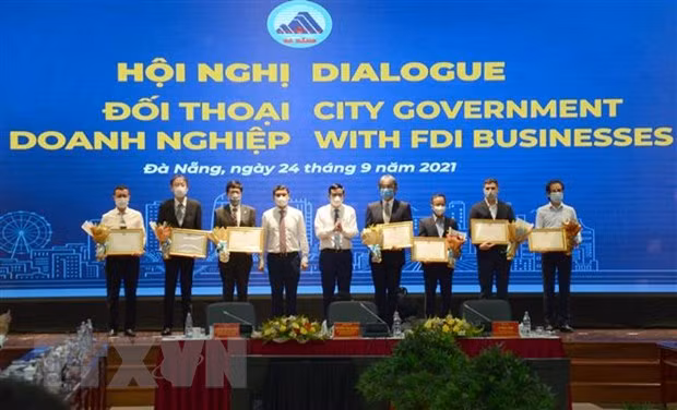 Empresas de IED aportan ideas para restaurar la producción en ciudad vietnamita de Da Nang ảnh 1 Empresas de IED aportan ideas para restaurar la producción en ciudad vietnamita de Da Nang ảnh 1