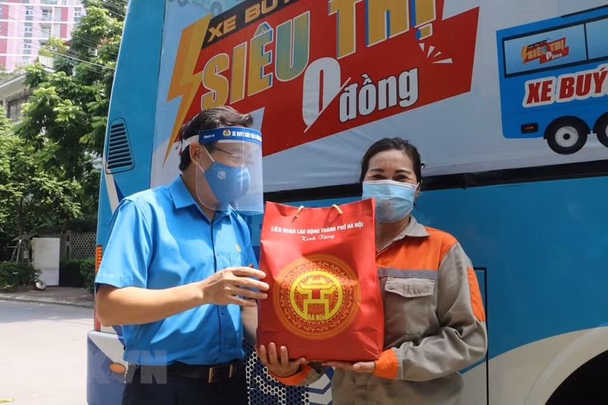 Respaldan a trabajadores y empleadores vietnamitas afectados por el COVID-19 ảnh 2 Respaldan a trabajadores y empleadores vietnamitas afectados por el COVID-19 ảnh 2