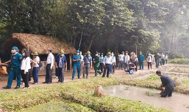 Empresas en Ciudad Ho Chi Minh se esfuerzan por recuperar actividades ảnh 1 Empresas en Ciudad Ho Chi Minh se esfuerzan por recuperar actividades ảnh 1